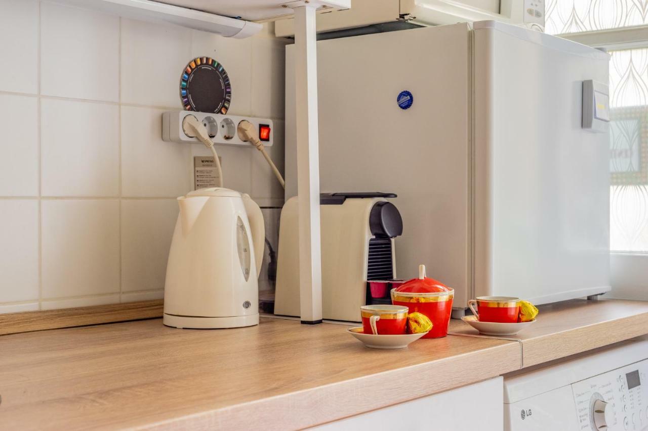 Gabi's Broadway Nest @ Nagymező Str Apartman Budapest